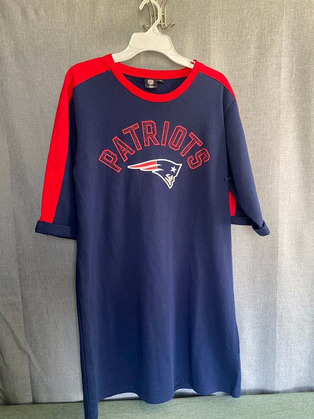 NFL Team Apparel New England Patriots Womens Large Rhinestone Sweatshirt Dress